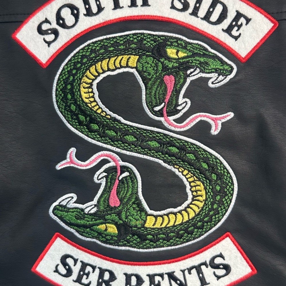 Riverdale South Side Serpents Black Leather Jacket size large - Picture 8 of 10